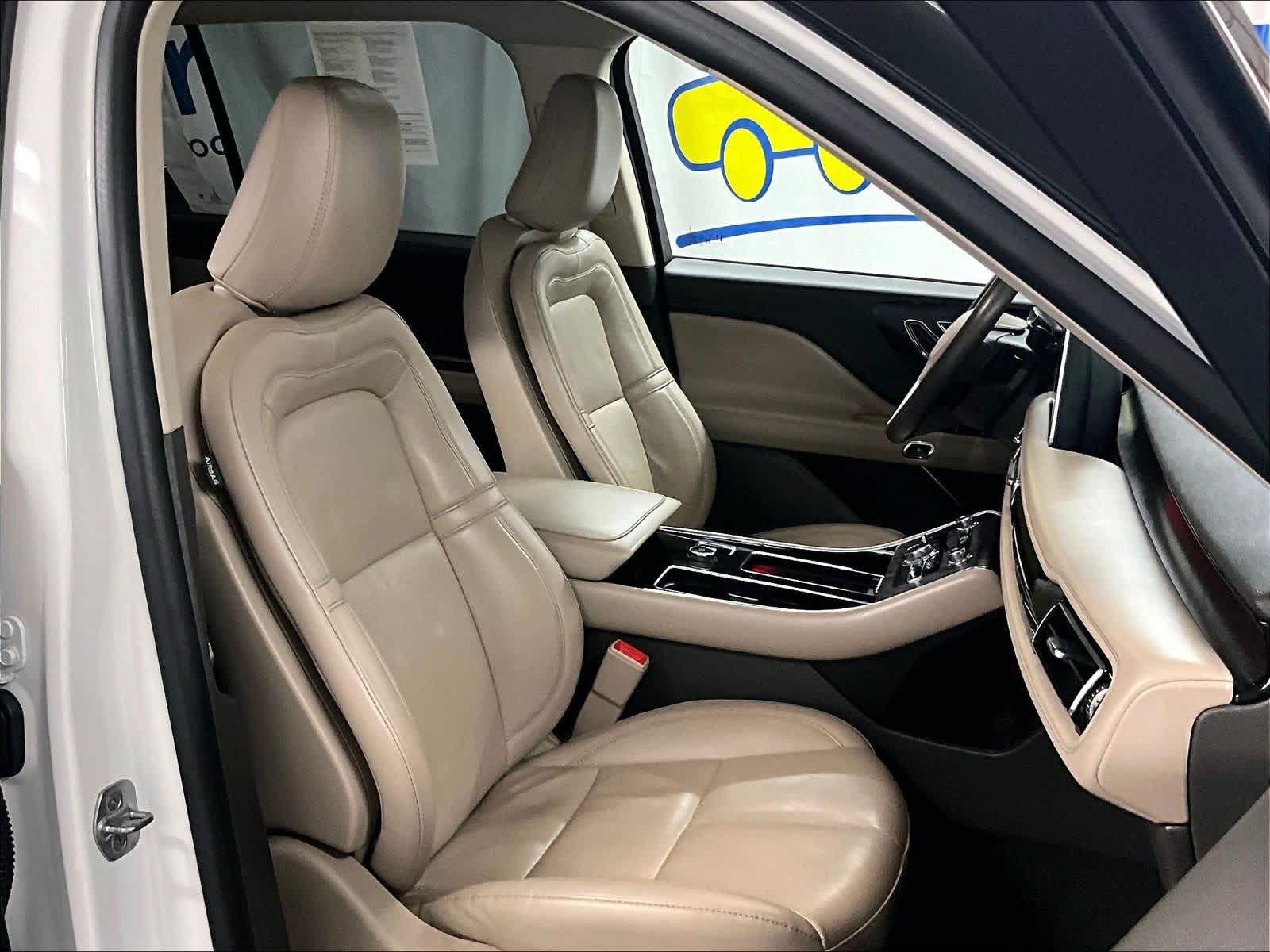 used 2022 Lincoln Aviator car, priced at $39,137