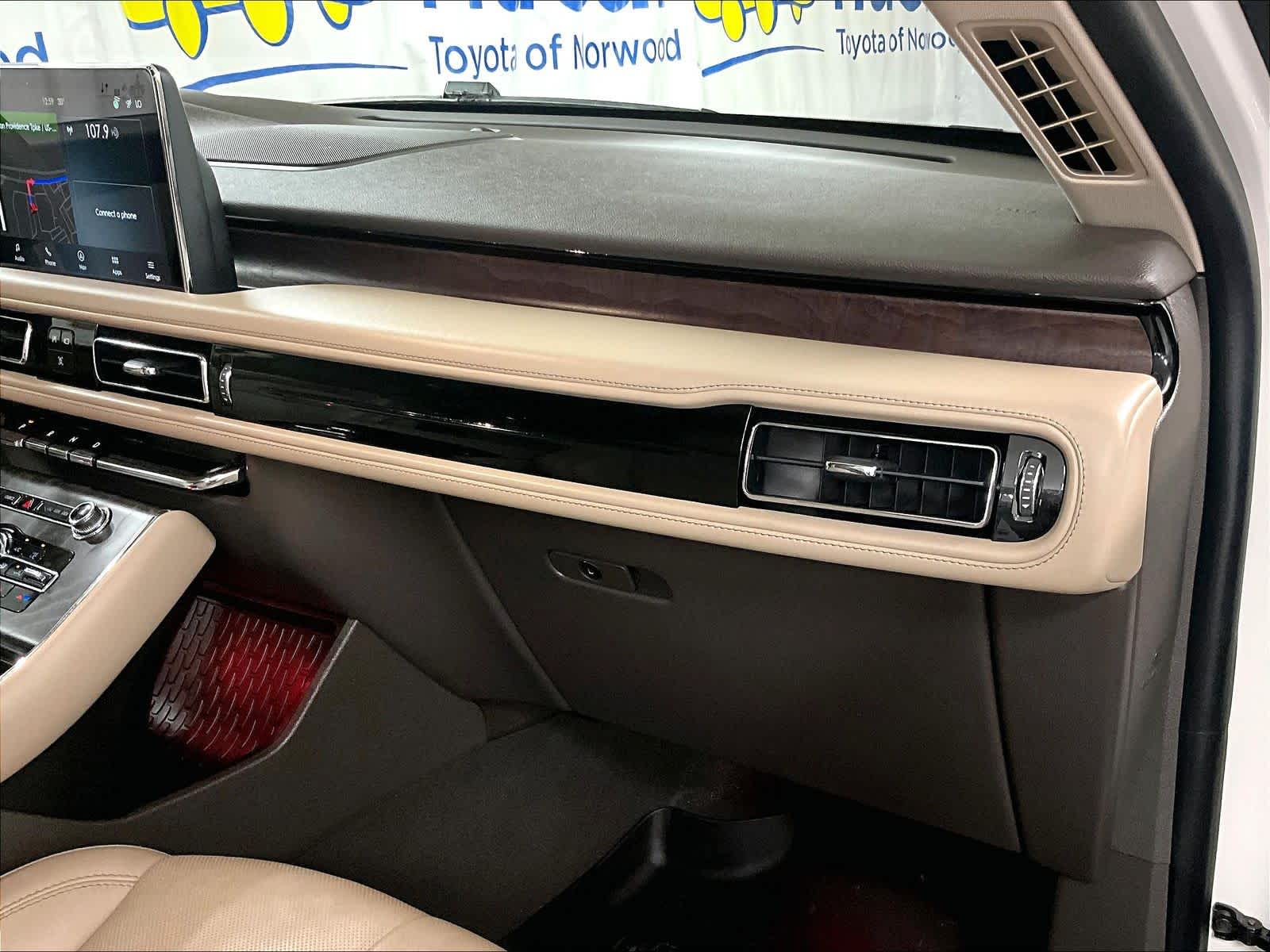 used 2022 Lincoln Aviator car, priced at $39,137