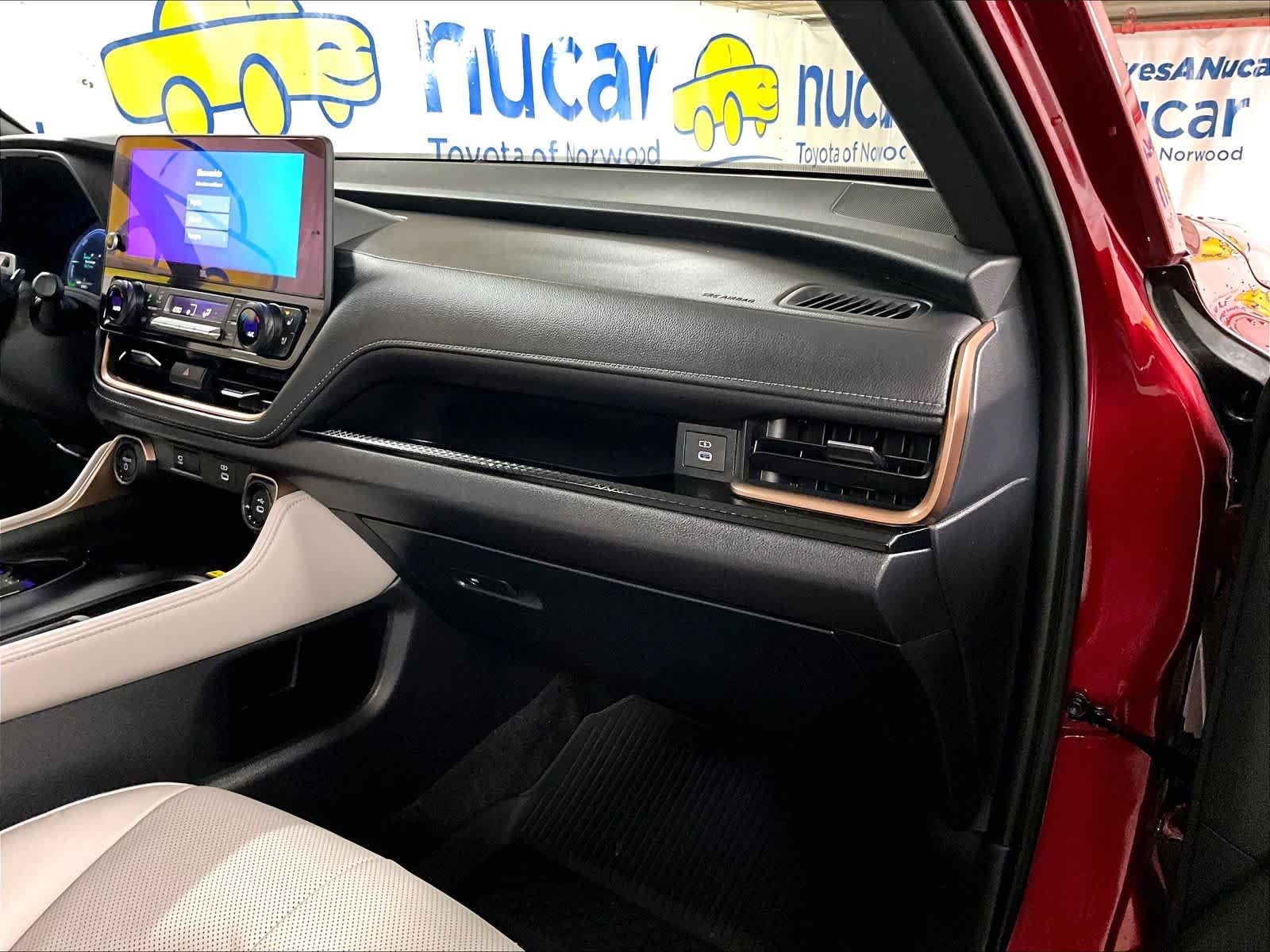 used 2025 Toyota Grand Highlander car, priced at $57,277