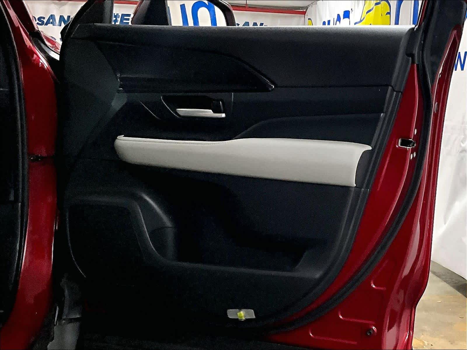 used 2025 Toyota Grand Highlander car, priced at $57,277