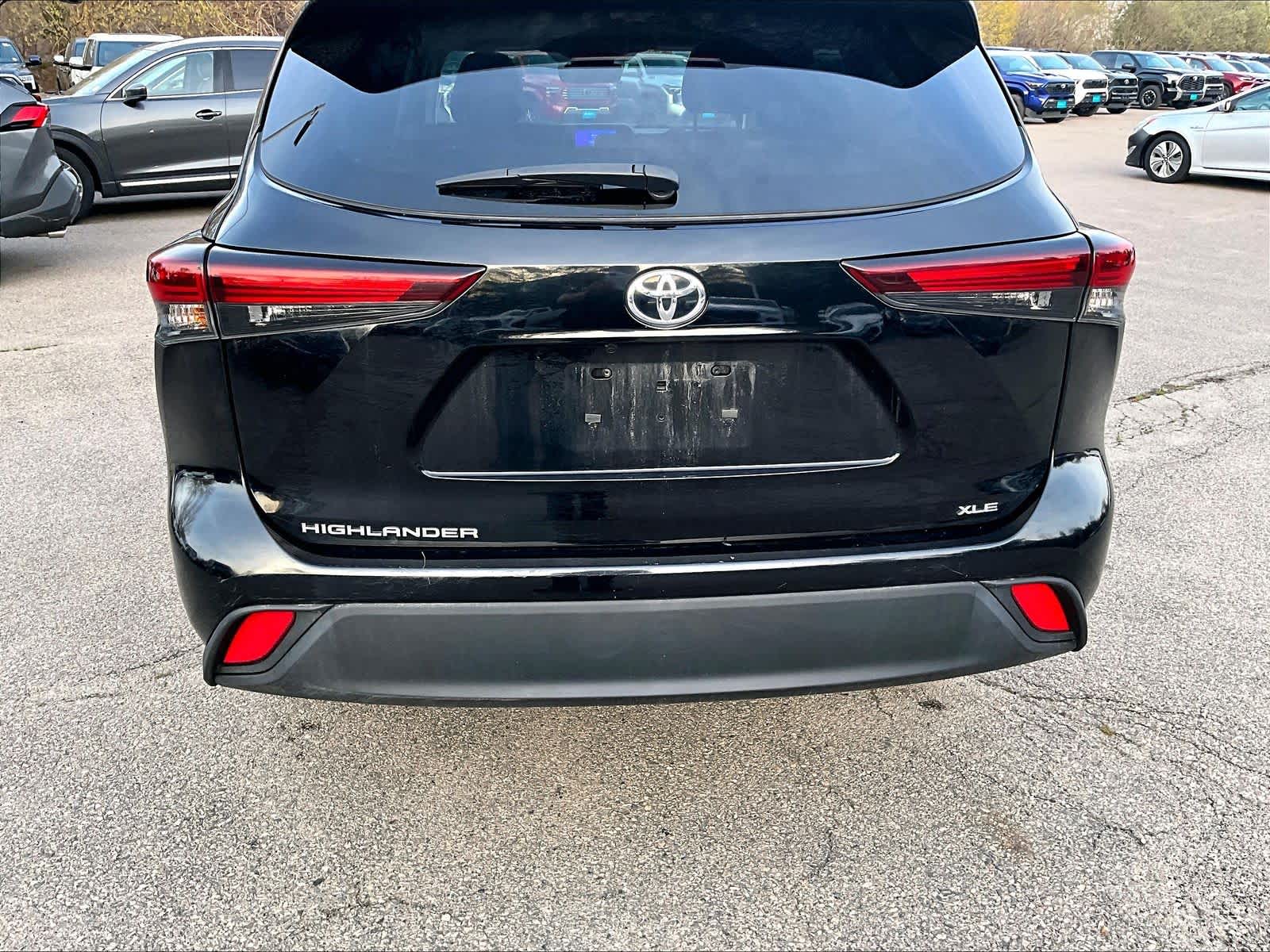 used 2024 Toyota Highlander car, priced at $38,473