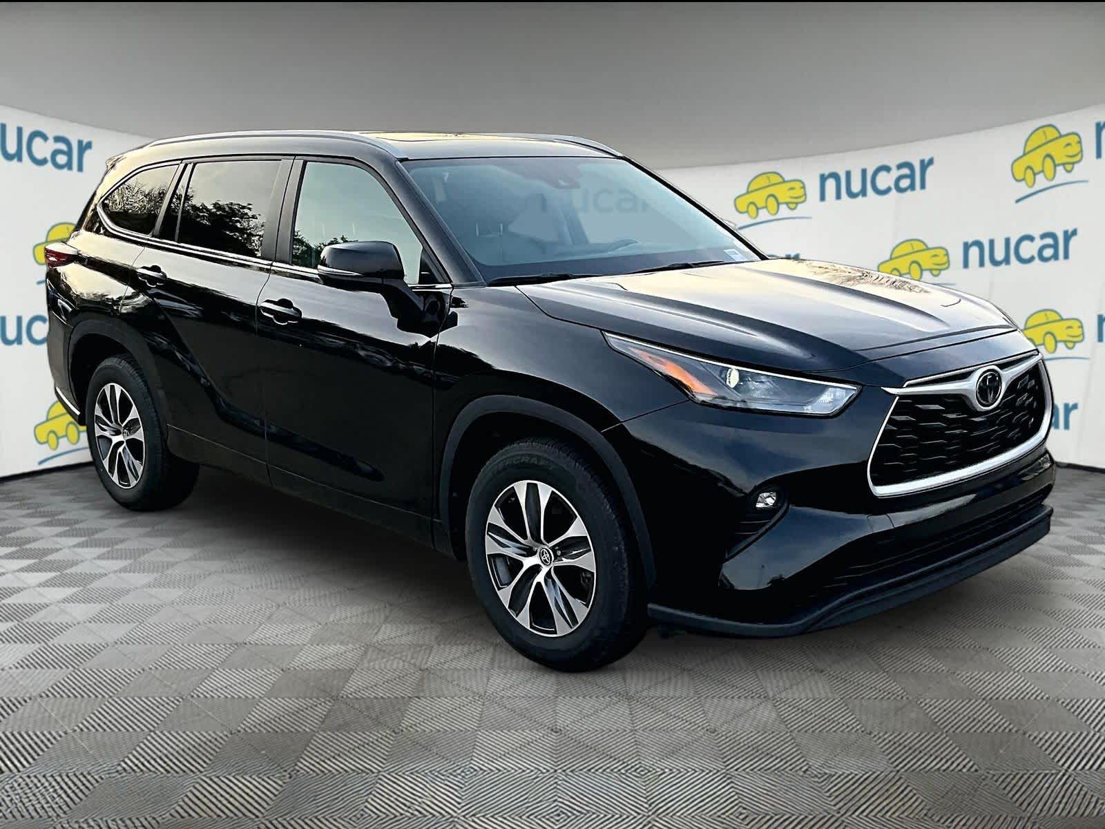 used 2024 Toyota Highlander car, priced at $38,473