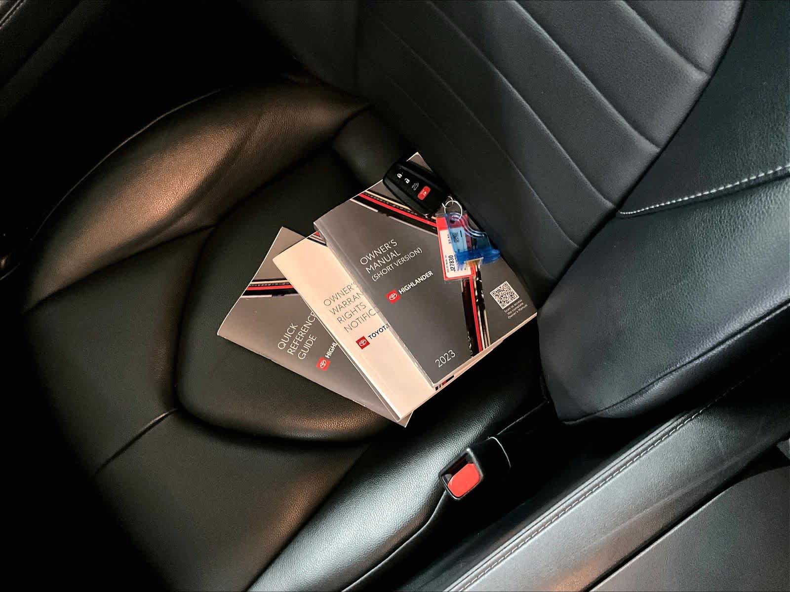 used 2023 Toyota Highlander car, priced at $36,773