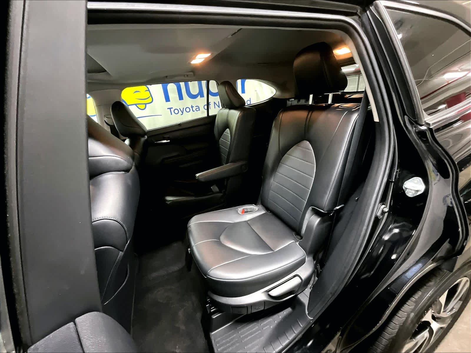 used 2023 Toyota Highlander car, priced at $36,773