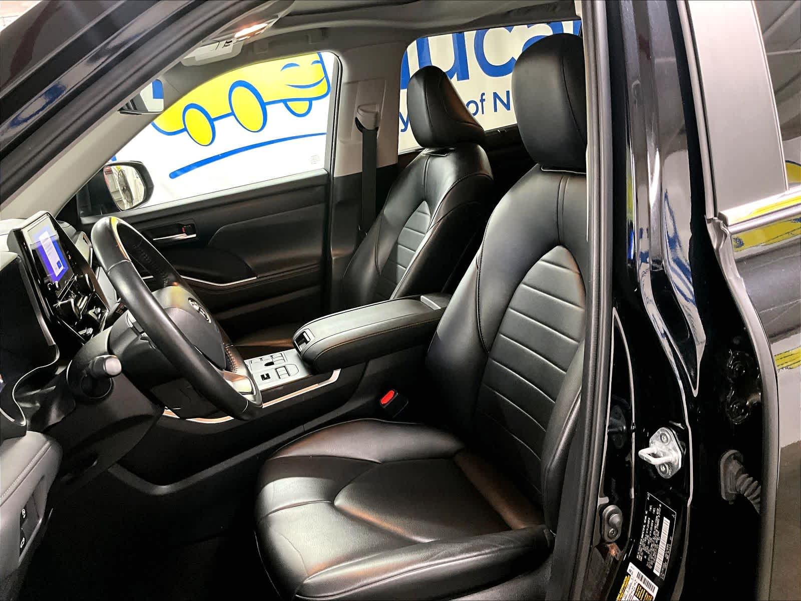 used 2023 Toyota Highlander car, priced at $36,773