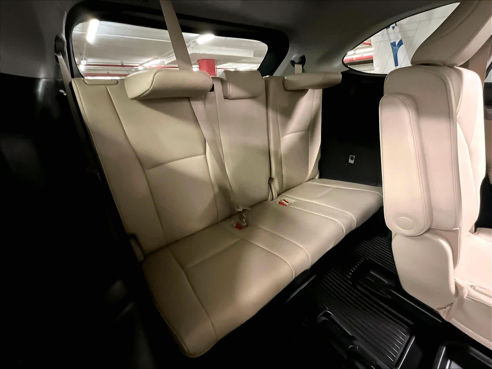 used 2023 Toyota Highlander car, priced at $33,871