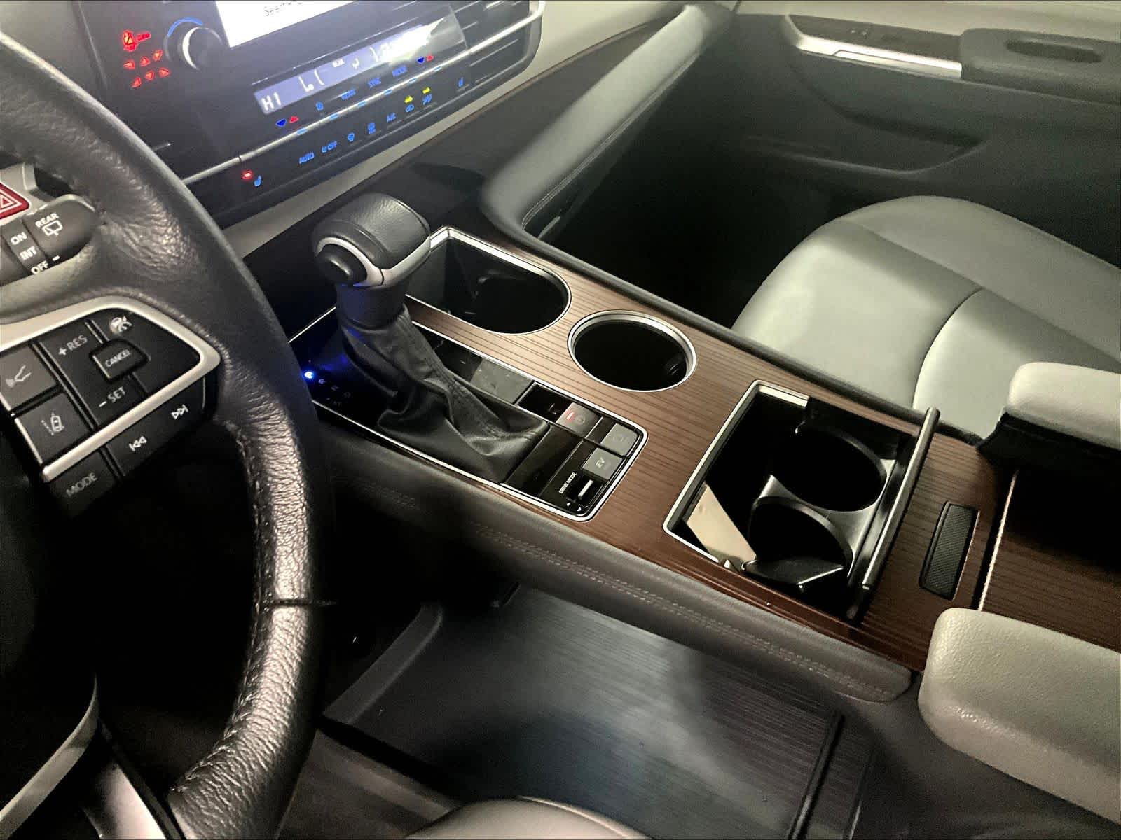 used 2024 Toyota Sienna car, priced at $38,577