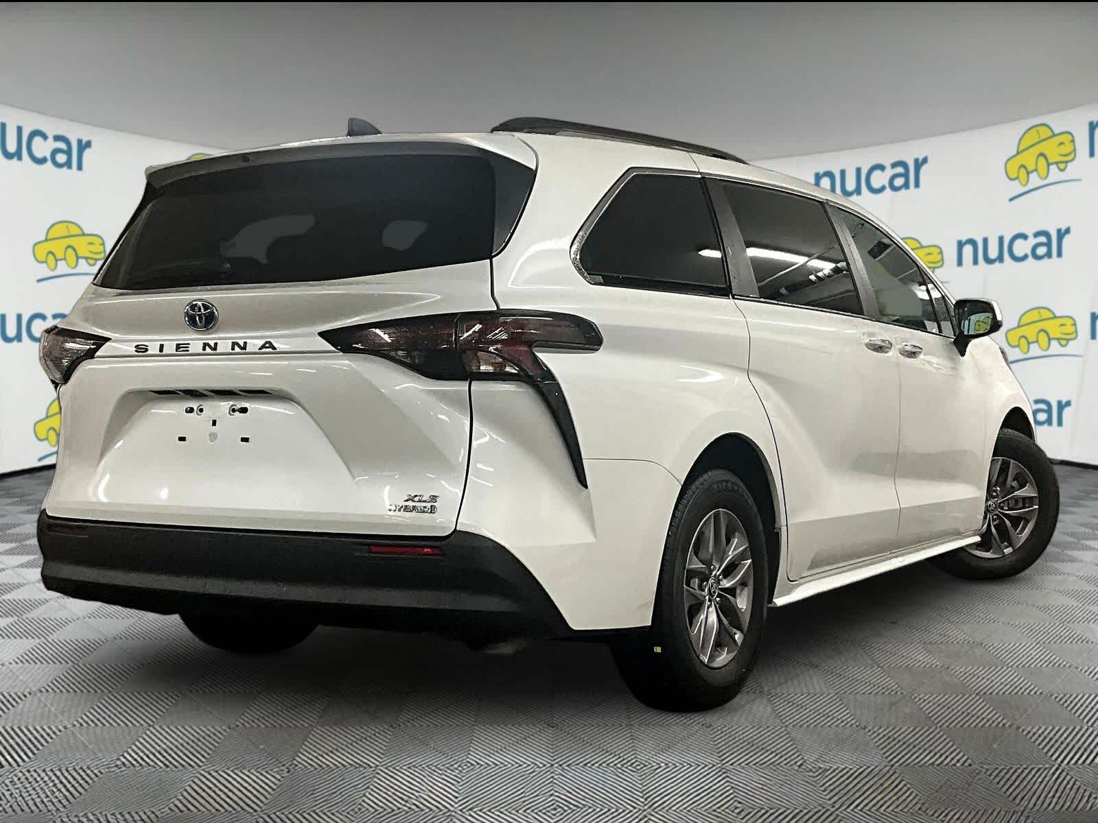 used 2024 Toyota Sienna car, priced at $38,577