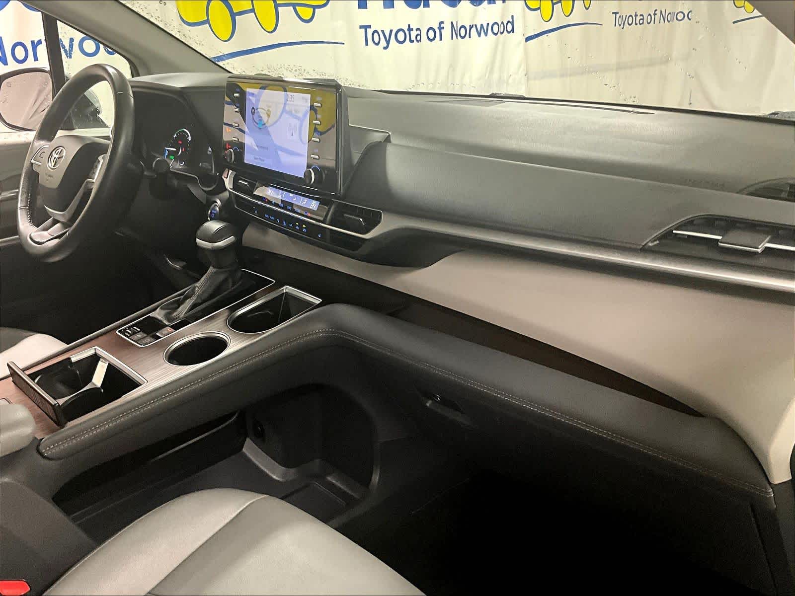 used 2024 Toyota Sienna car, priced at $38,577