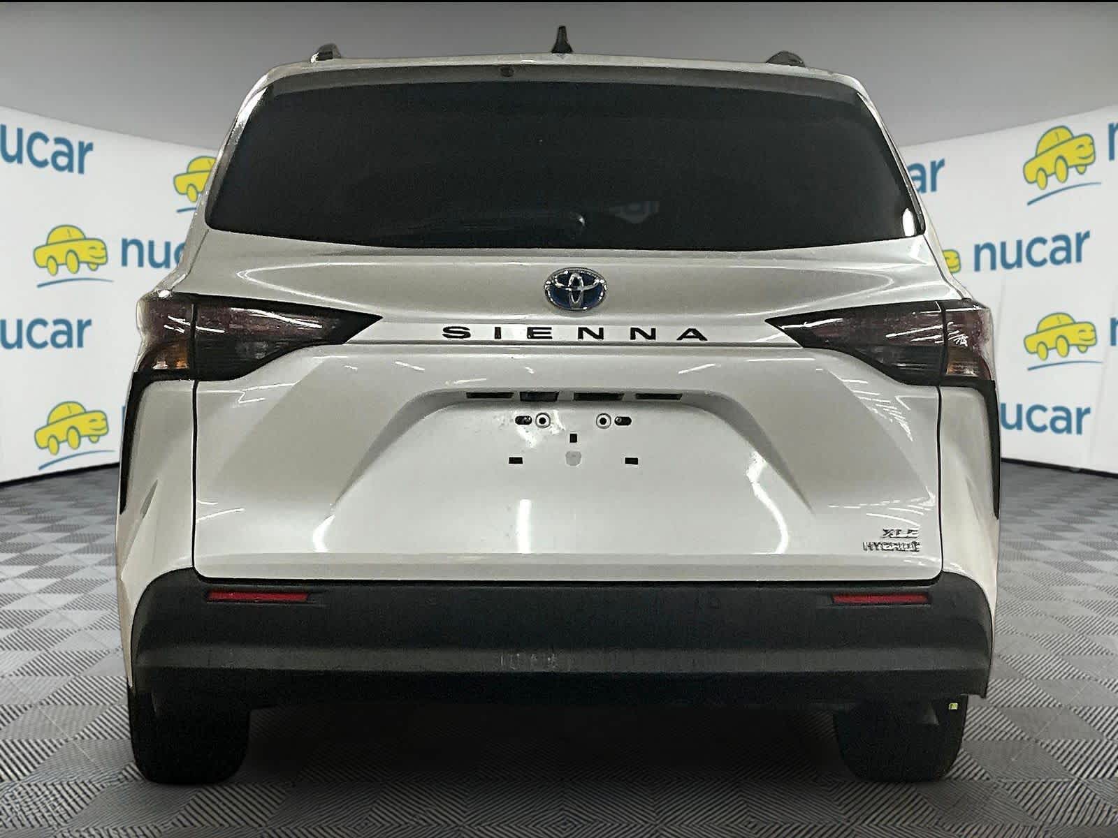 used 2024 Toyota Sienna car, priced at $38,577