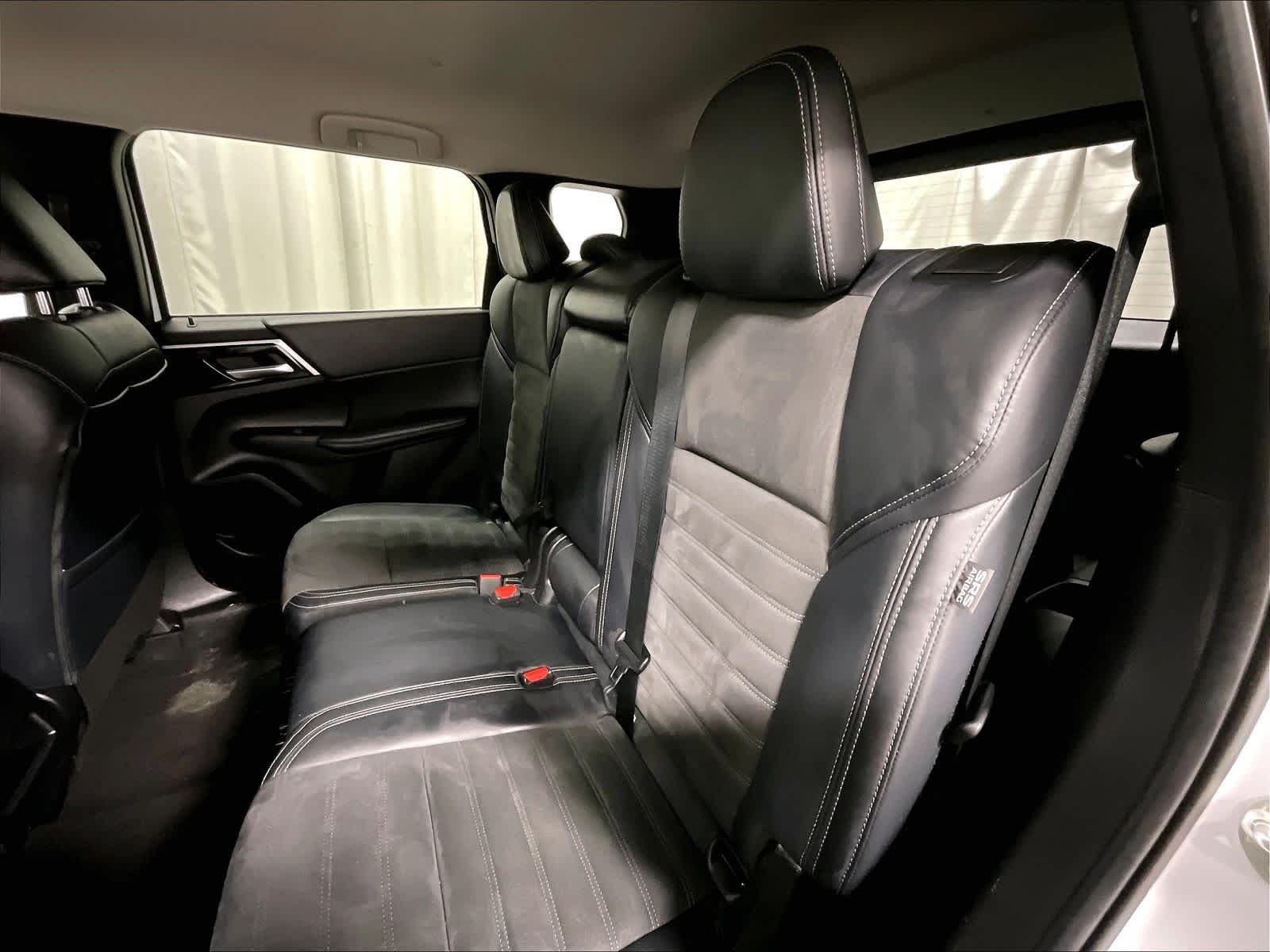 used 2024 Mitsubishi Outlander car, priced at $20,425