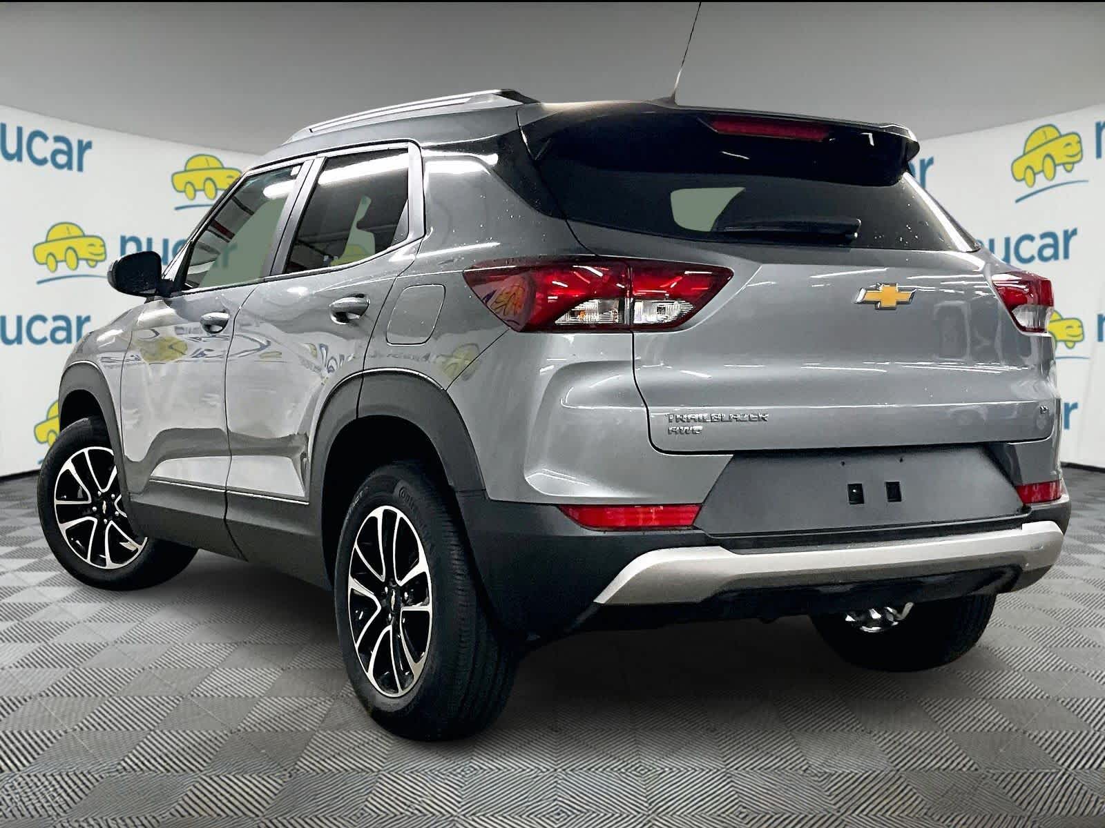 used 2025 Chevrolet TrailBlazer car, priced at $23,230