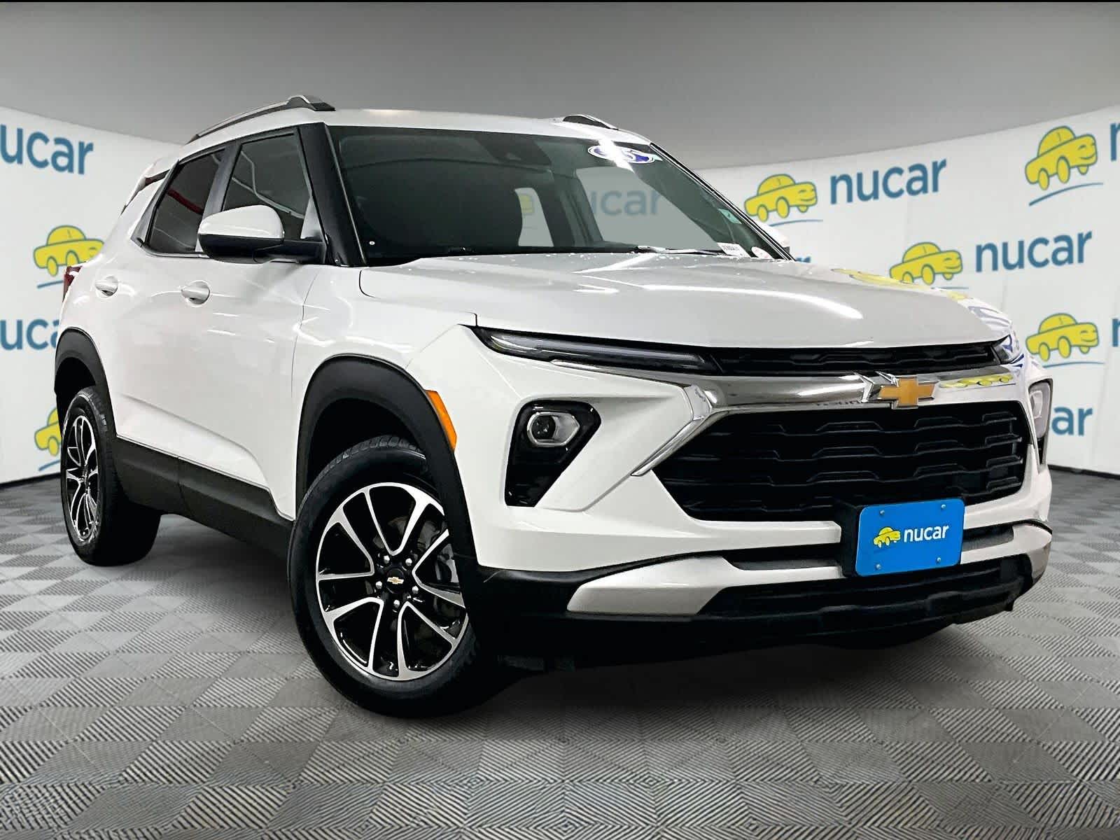 used 2025 Chevrolet TrailBlazer car, priced at $23,523