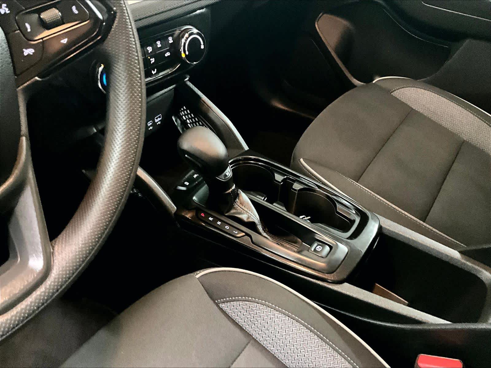 used 2025 Chevrolet TrailBlazer car, priced at $23,523