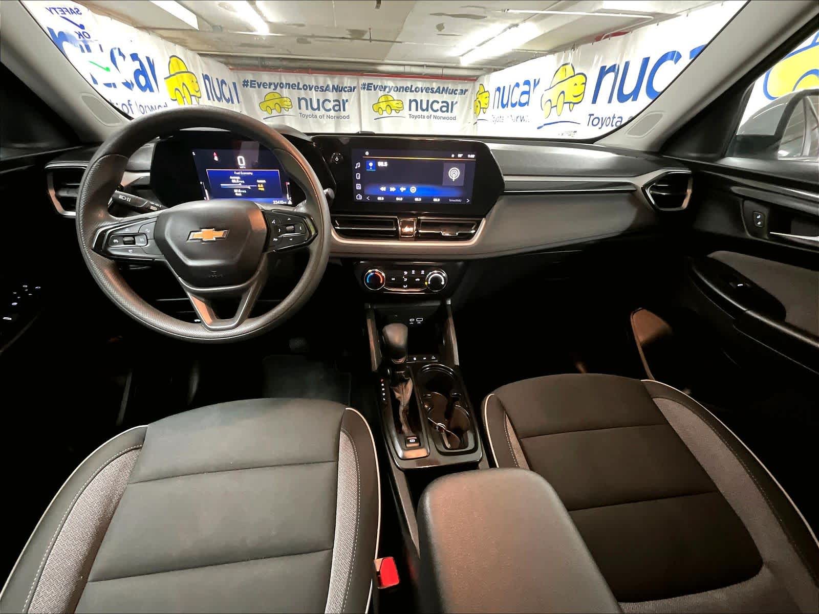 used 2025 Chevrolet TrailBlazer car, priced at $23,523