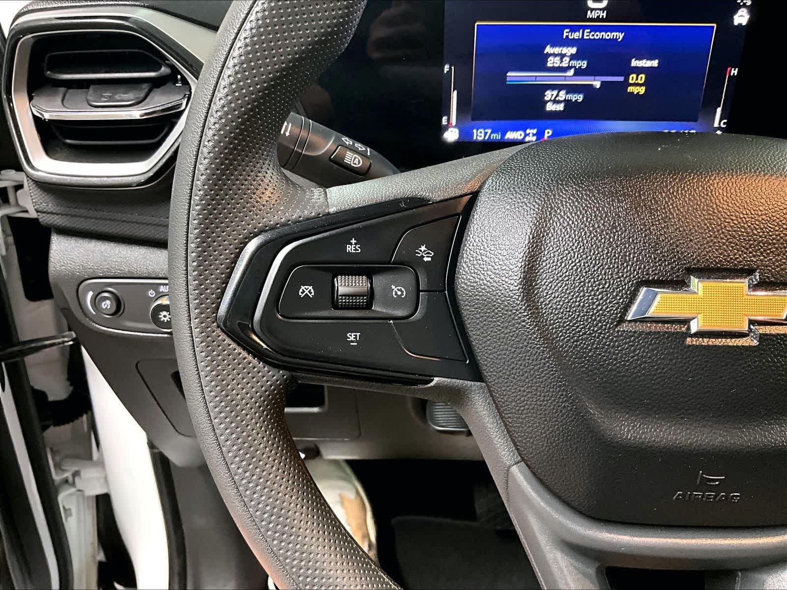 used 2025 Chevrolet TrailBlazer car, priced at $23,523