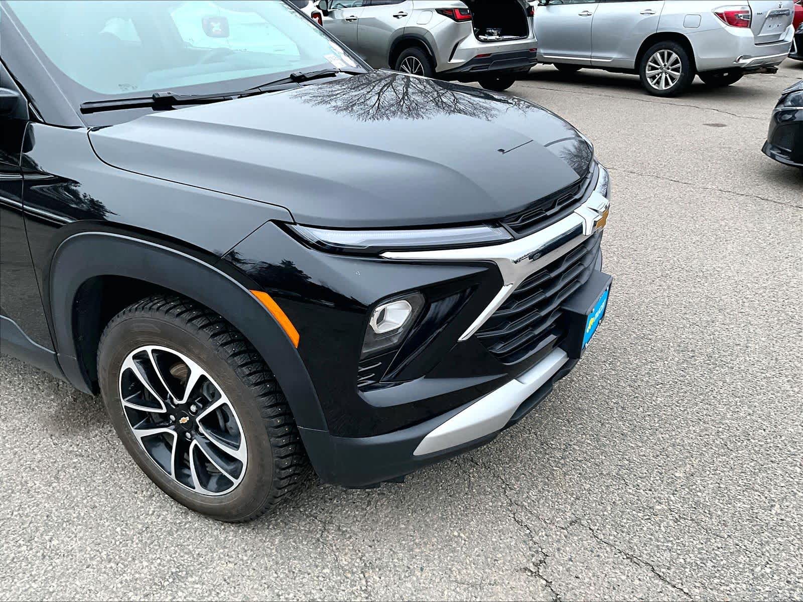 used 2025 Chevrolet TrailBlazer car, priced at $22,997