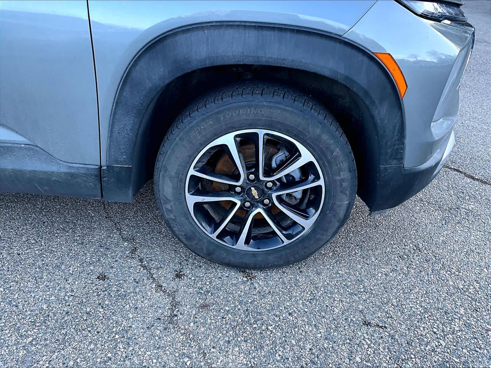 used 2025 Chevrolet TrailBlazer car, priced at $23,183