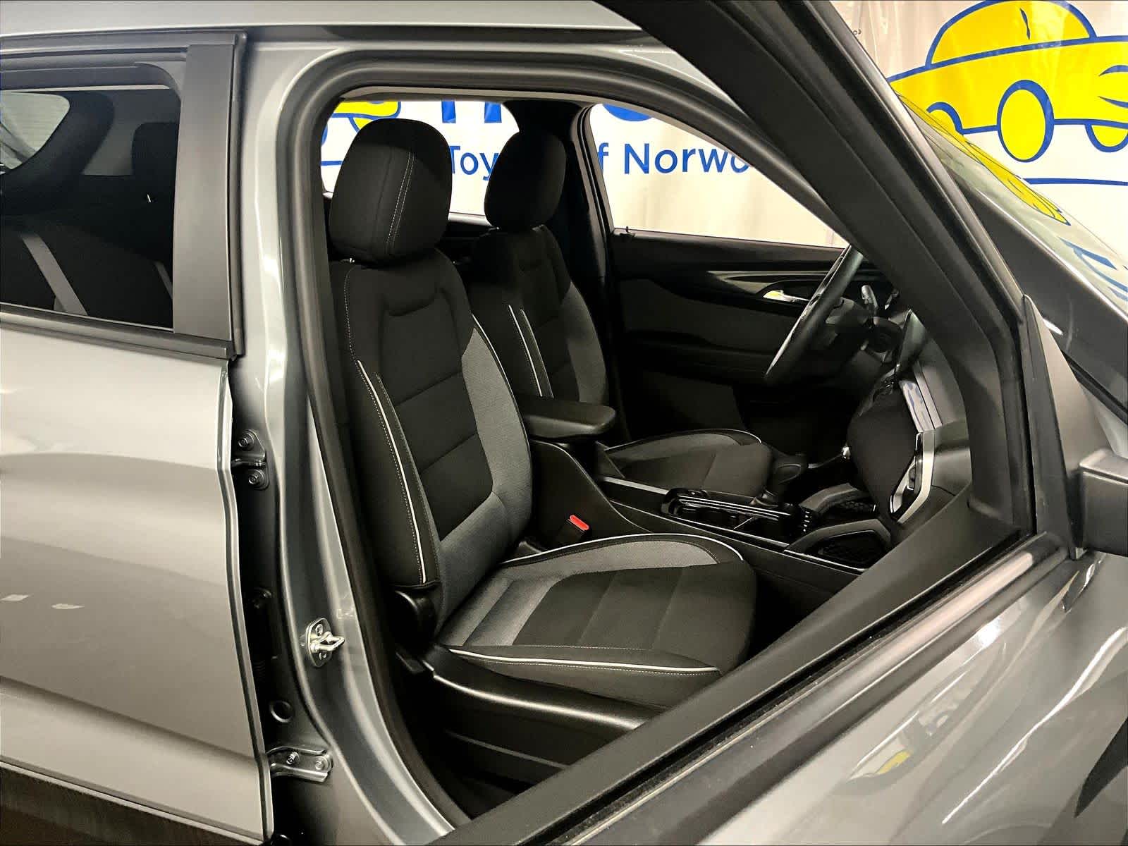 used 2025 Chevrolet TrailBlazer car, priced at $21,997