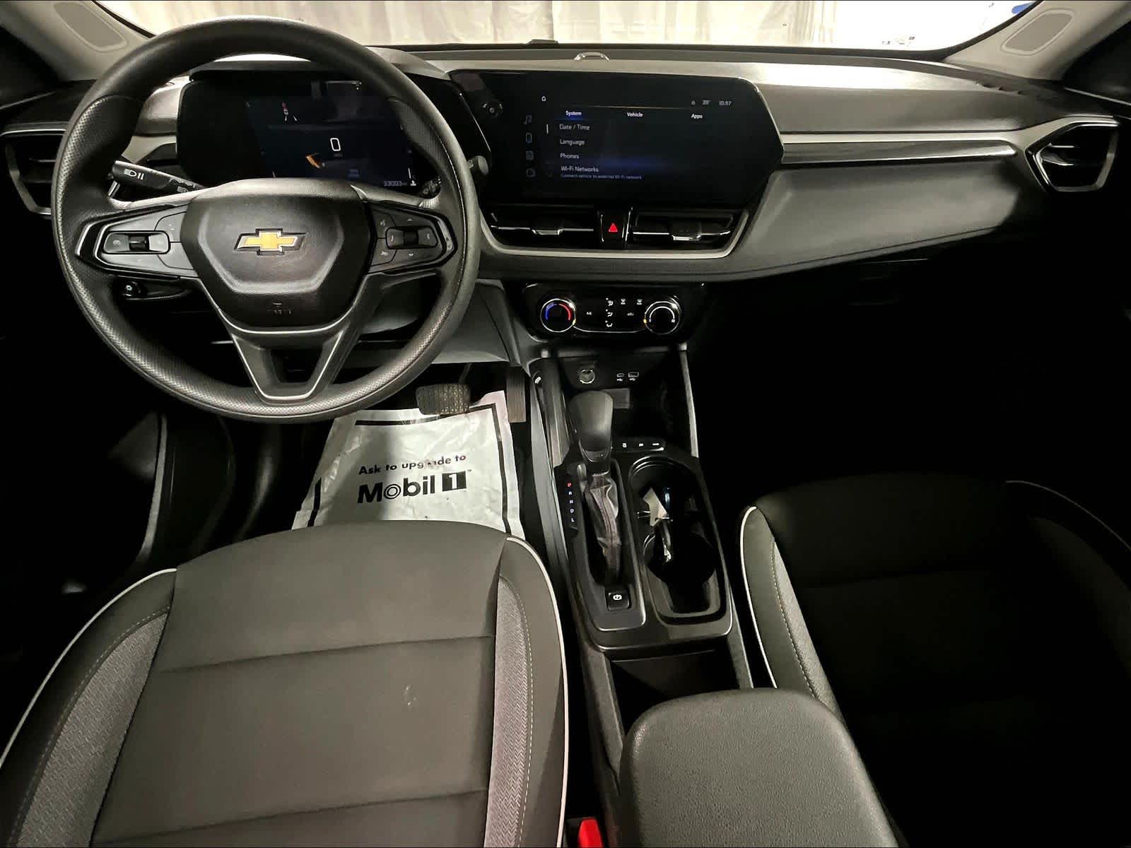 used 2025 Chevrolet TrailBlazer car, priced at $21,997