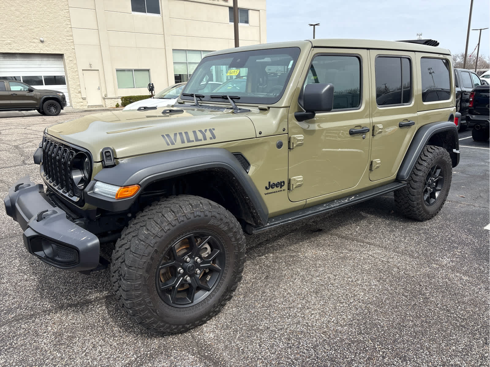 2025 Jeep Wrangler Willys 4-Door 4WD