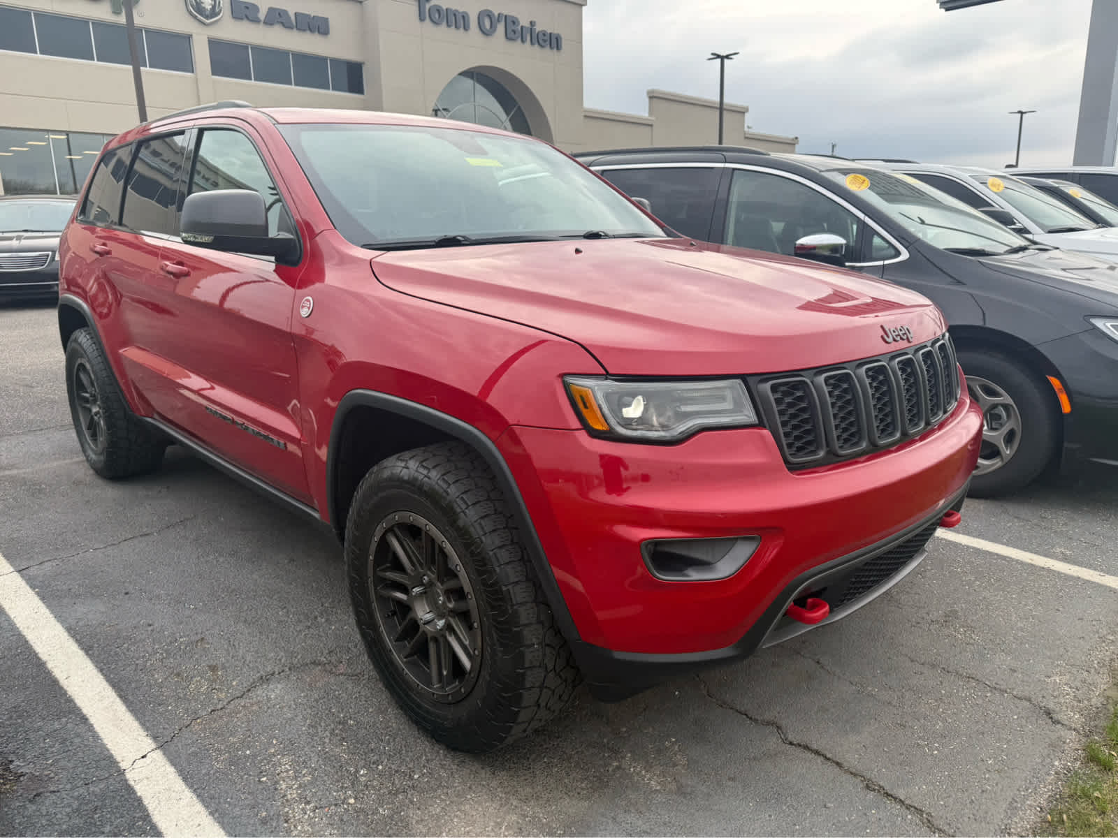 Redline 2 Coat Pearl 2017 Jeep Grand Cherokee Trailhawk 4WD SUV / Crossover Four-Wheel Drive 8-Speed Automatic