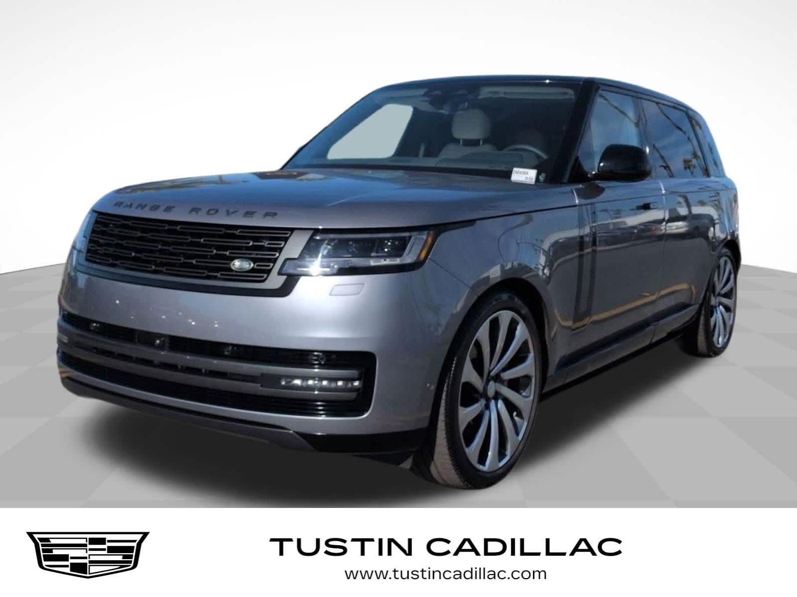 2025 Land Rover Range Rover P400 SE LWB AWD