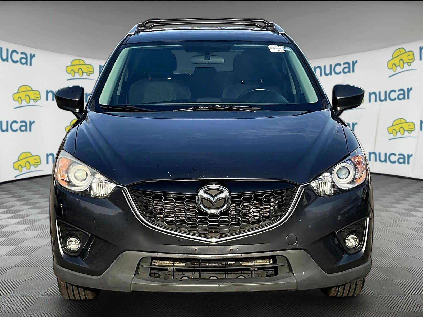 View vehicle photo 2