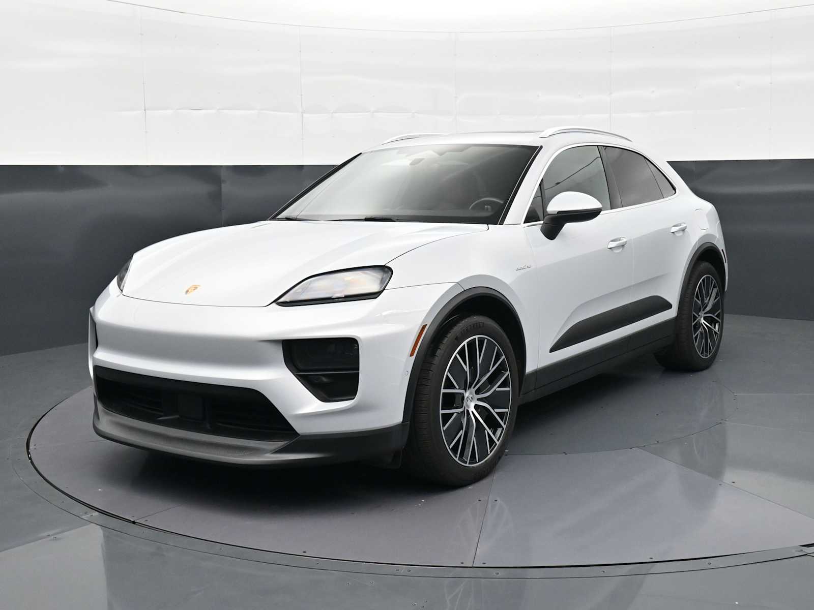 2024 Porsche Macan