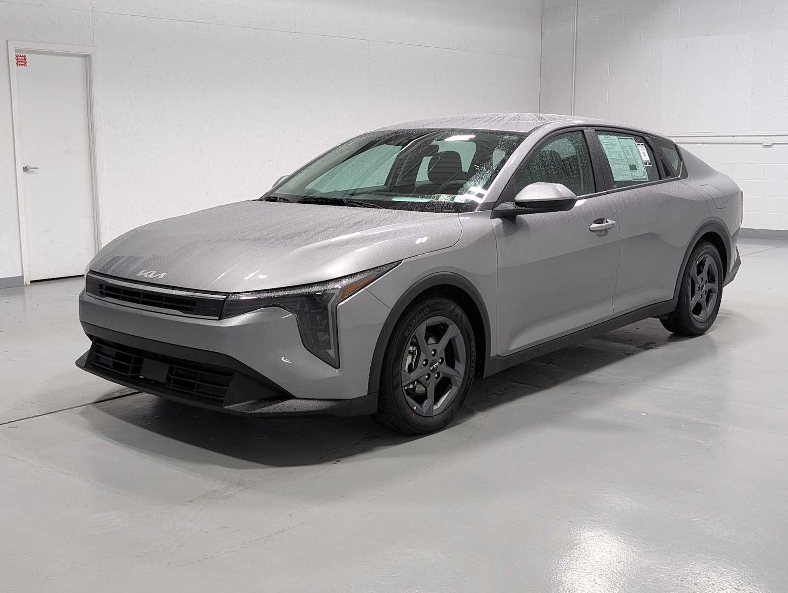 Steel Gray 2025 Kia K4 LXS FWD Sedan Front-Wheel Drive Continuously Variable Transmission