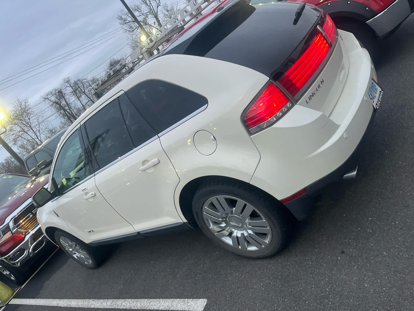 2008 Lincoln MKX SUV 5