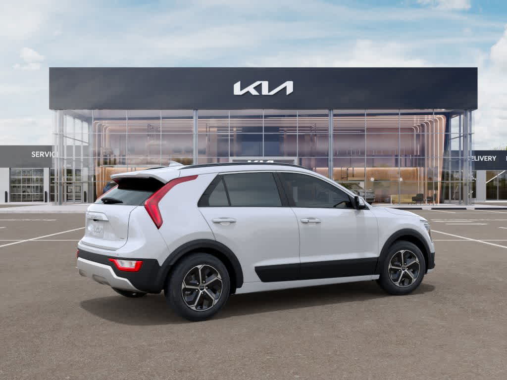 2024 Kia Niro Plug-In Hybrid EX 6