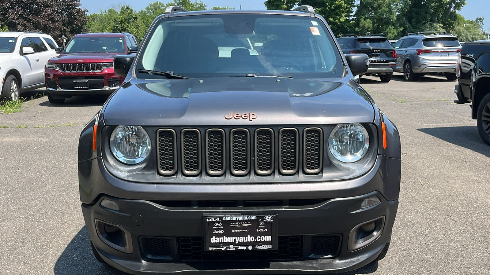 2016 Jeep Renegade 75th Anniversary 2