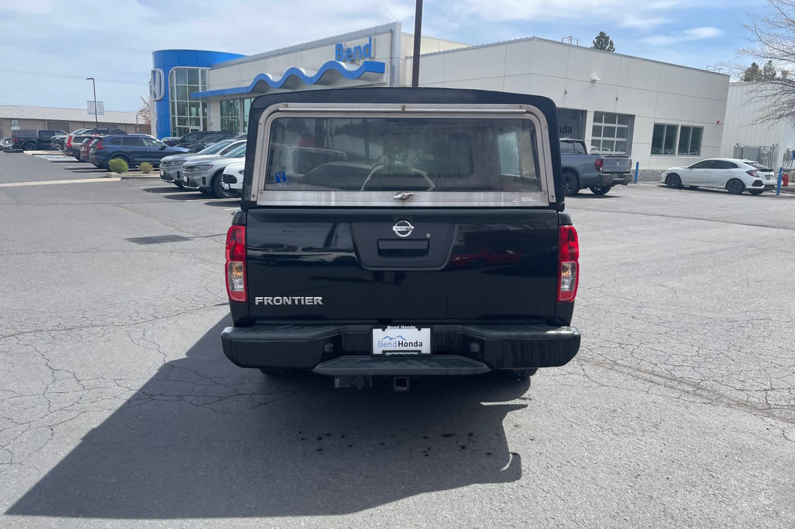 View vehicle photo 4