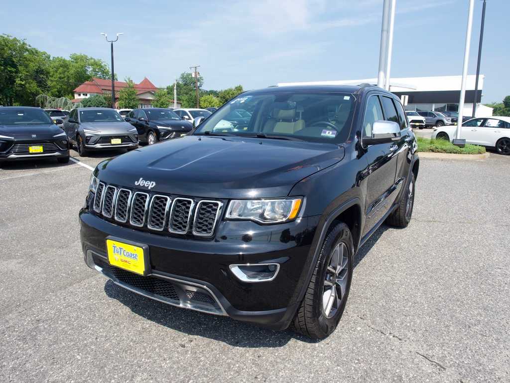 Diamond Black Crystal Pearlcoat 2019 Jeep Grand Cherokee SUV / Crossover Four-Wheel Drive 8-Speed Automatic