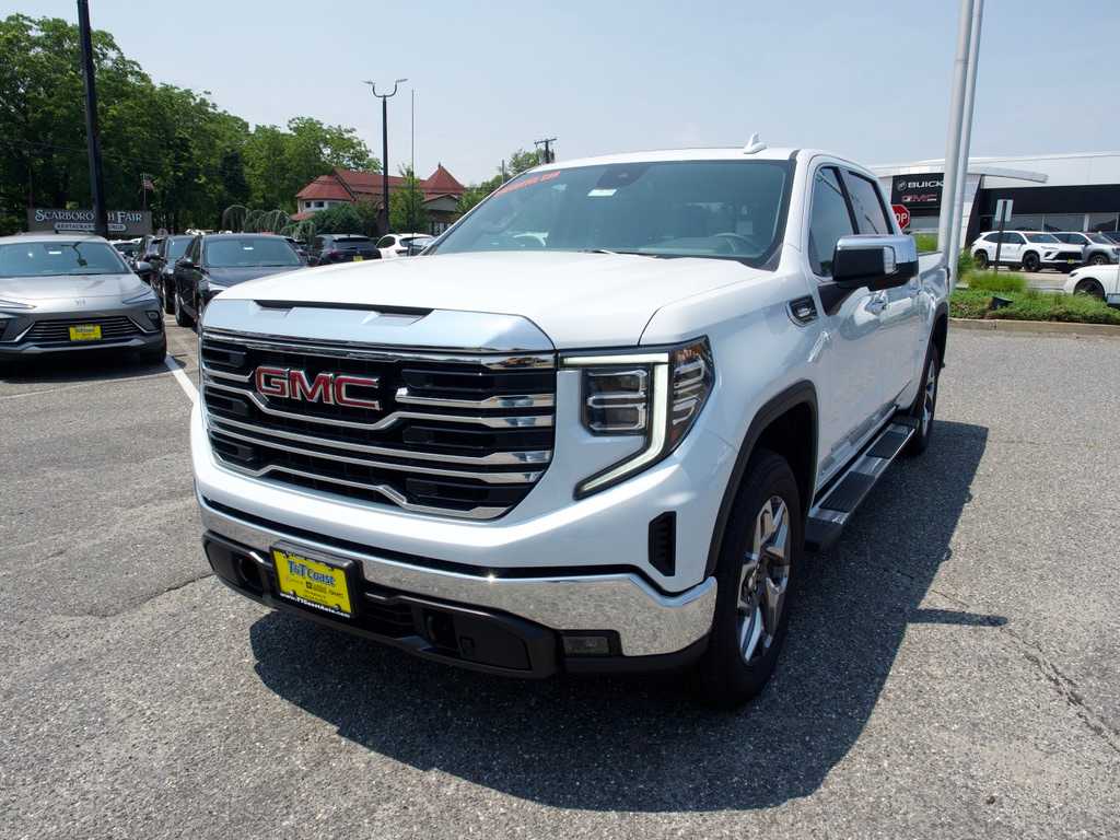 Glacier White Tricoat 2026 GMC Sierra 1500 Pickup Truck Four-Wheel Drive Automatic