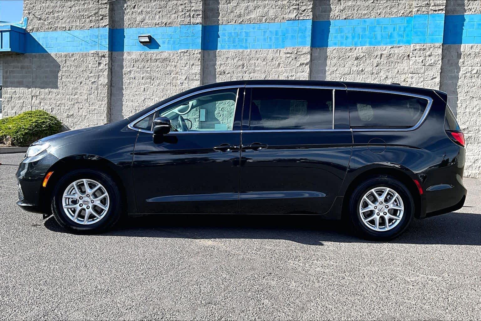 Photo 3
