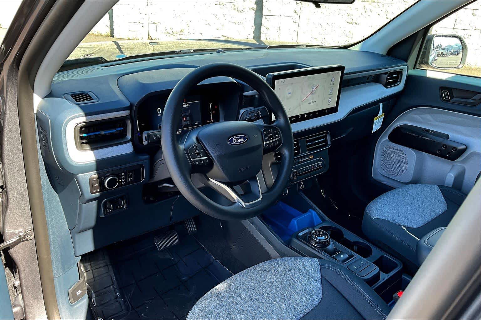 View vehicle photo 2