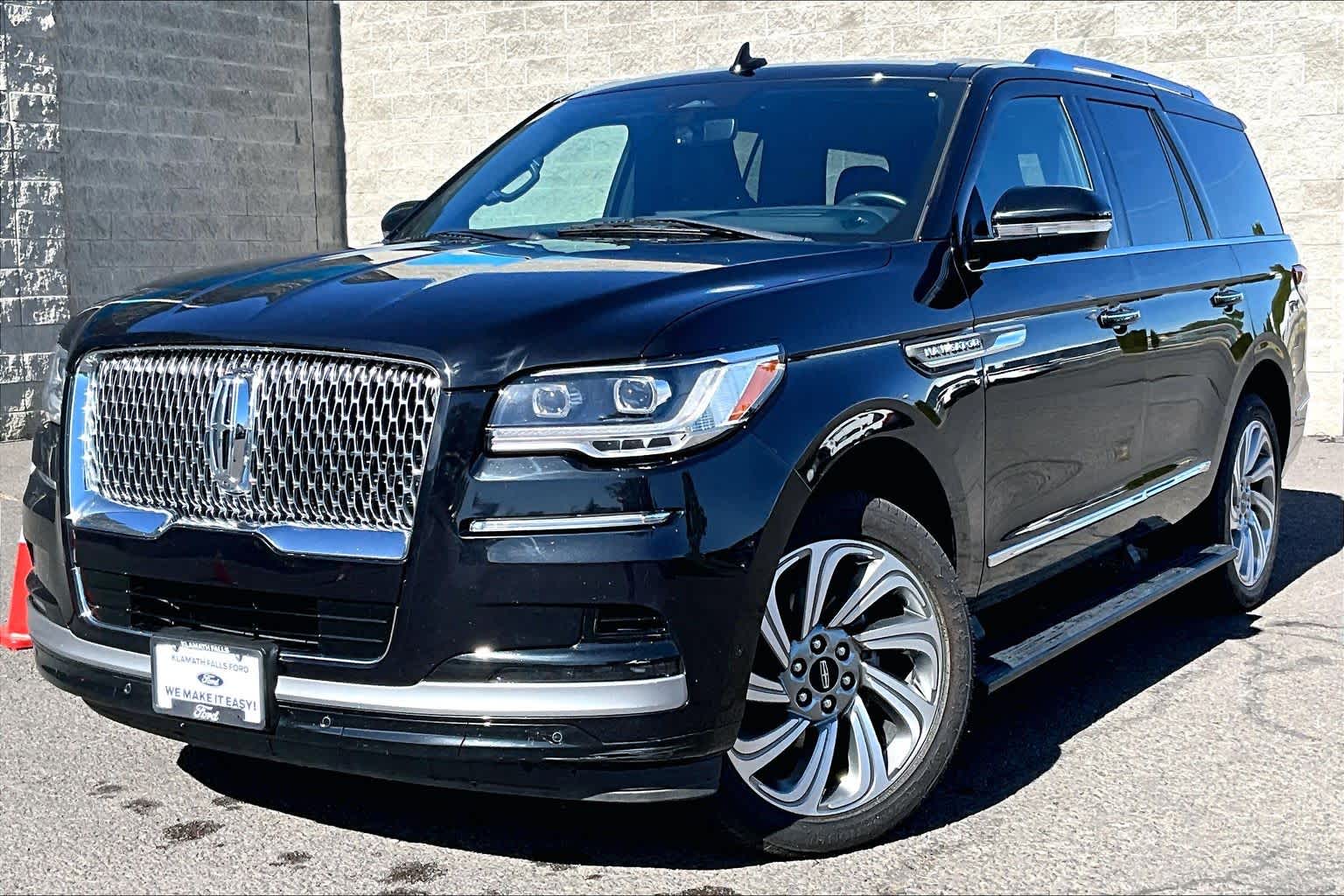 2023 Lincoln Navigator