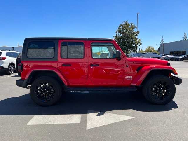 2022 Jeep Wrangler 4xe Unlimited Sahara 9