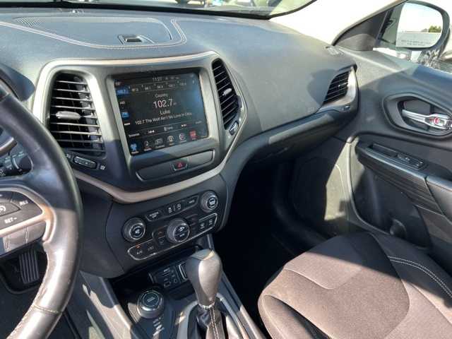 2016 Jeep Cherokee Latitude 32