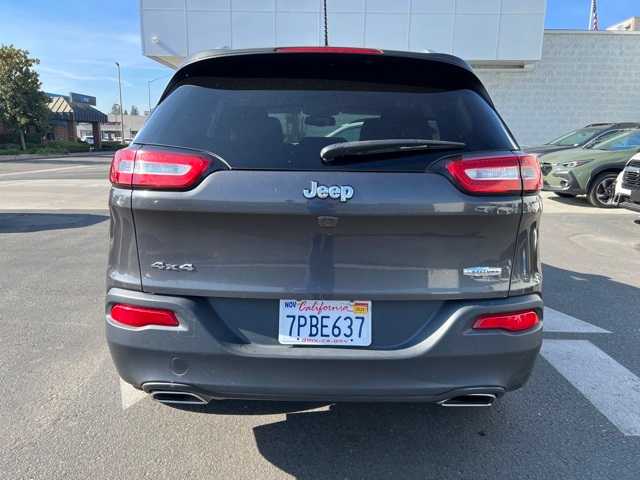 2016 Jeep Cherokee Latitude 4