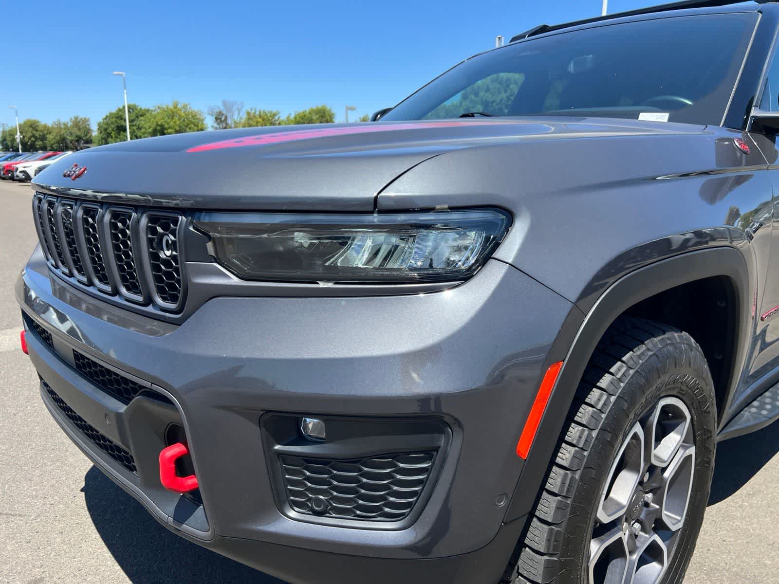 2022 Jeep Grand Cherokee Trailhawk - Photo 10