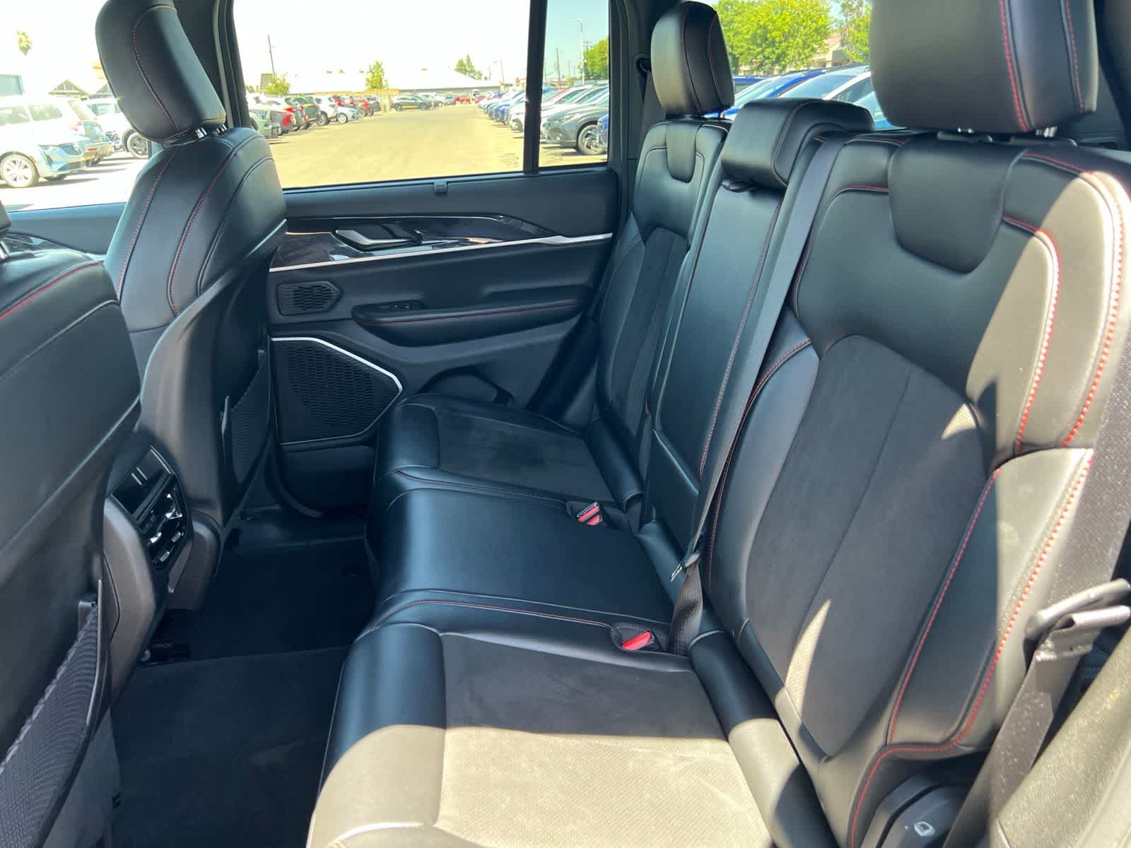 2022 Jeep Grand Cherokee Trailhawk - Photo 26