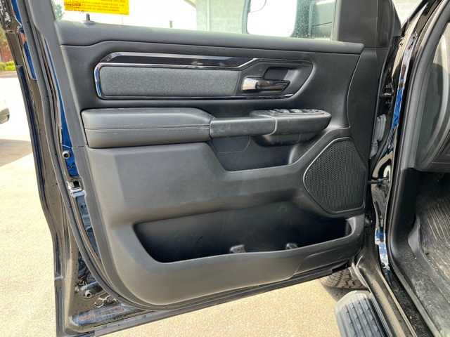 2022 Ram 1500 Big Horn 4x4 Crew Cab 57 Box 16