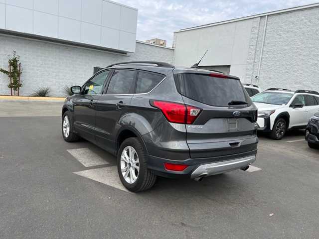 2019 Ford Escape SEL 3