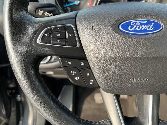 2019 Ford Escape SEL 35