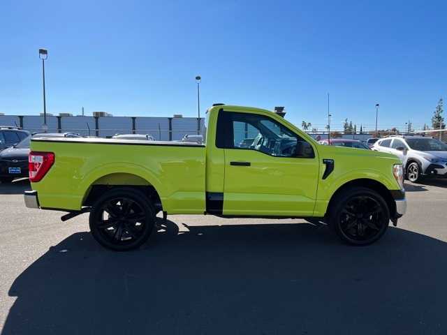 2022 Ford F-150 XL 2WD Reg Cab 6.5 Box 9