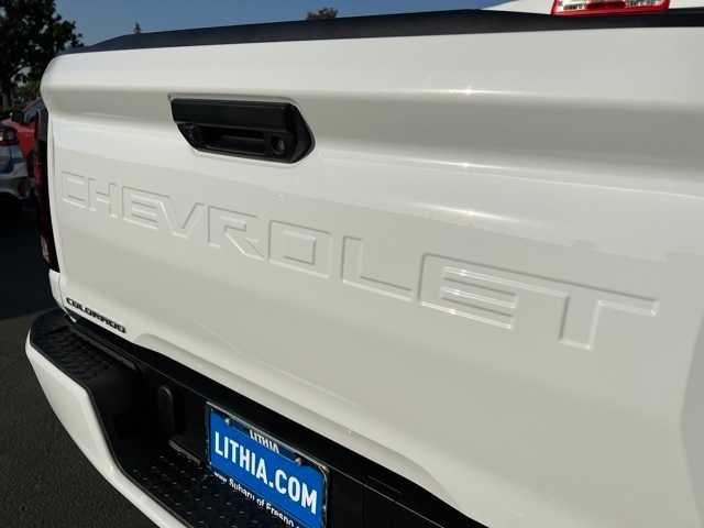 2023 Chevrolet Colorado 2WD LT Crew Cab 6