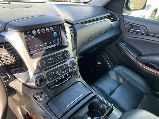 2017 Chevrolet Tahoe Premier 38